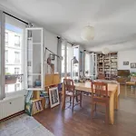Superbe Duplex Avec Jardin Partage A Paris Menilmontant