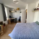 SUPERBE DUPLEX avec JARDIN PARTAGE à PARIS MENILMONTANT